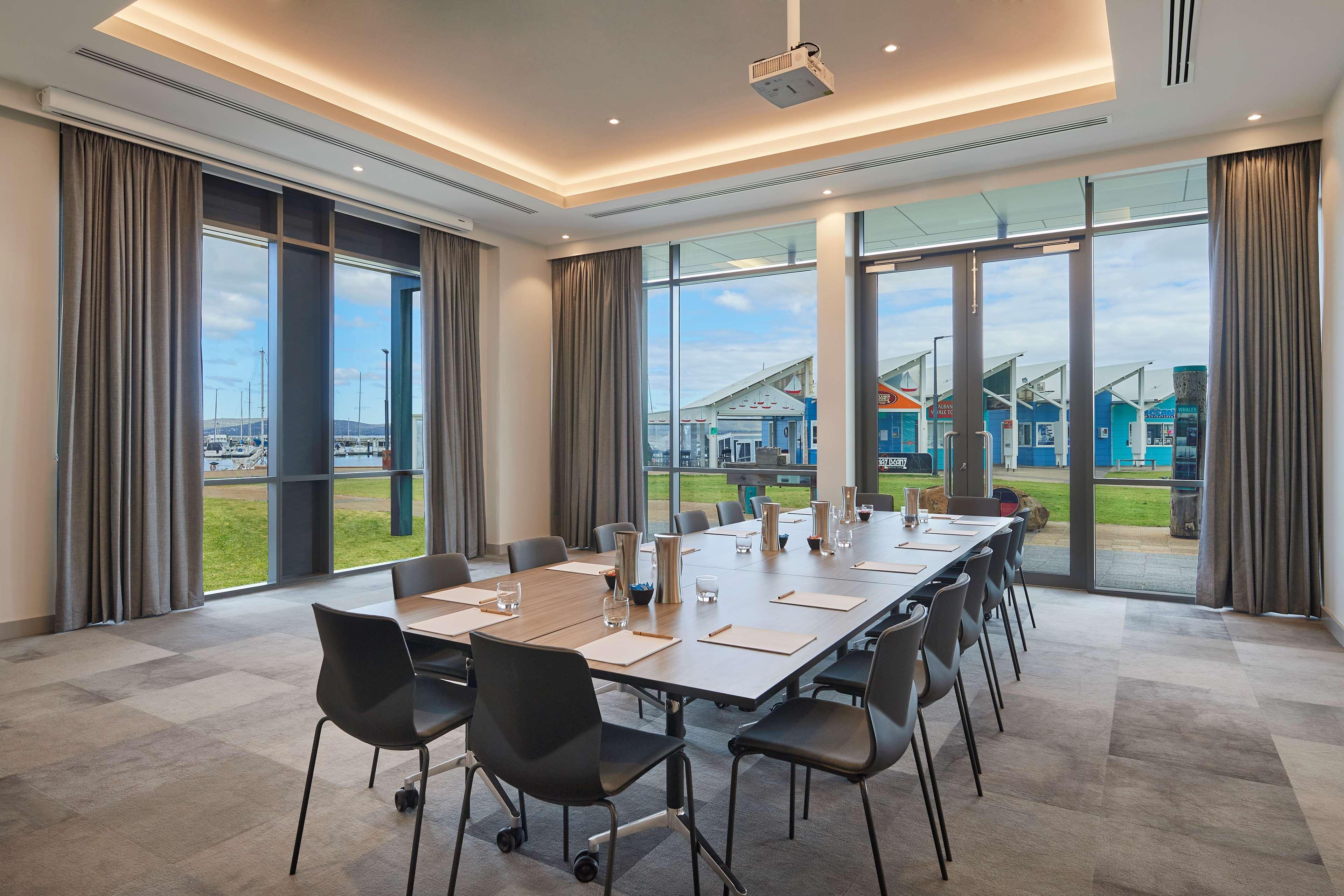 Hilton Garden Inn Albany, Wa Bagian luar foto