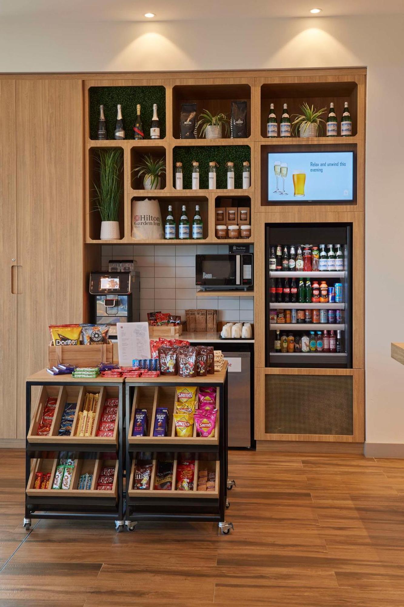 Hilton Garden Inn Albany, Wa Bagian luar foto